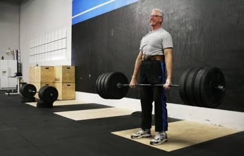 Treinamento Físico funcional (CoreFit), são treinos planejados para que seus exercícios sejam capazes de se adaptar ao grau de condicionamento de cada participante oferecendo um treino desafiador e intenso para cada pessoa.

